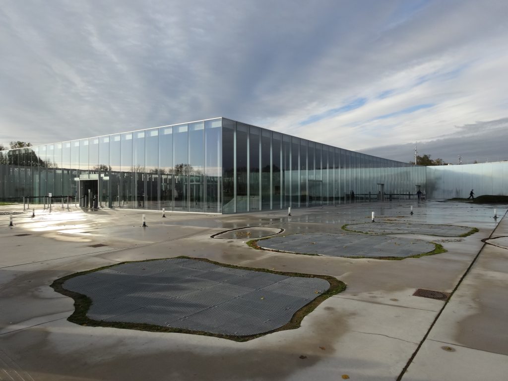 Museu Louvre Lens arquitectura SANAA